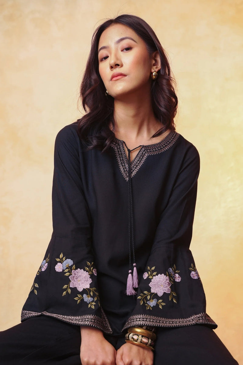 Zuri Embroidered Top- Black
