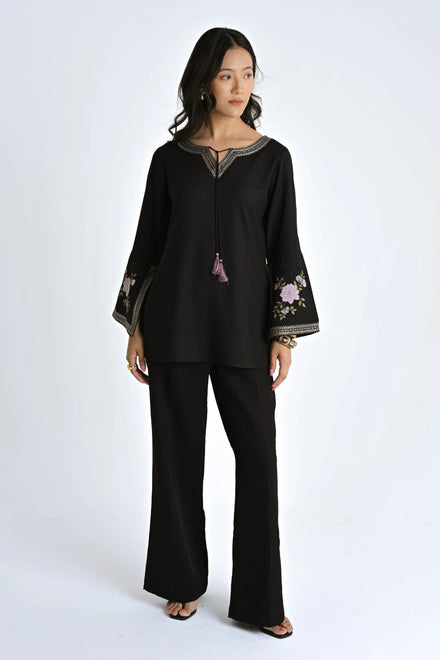 Zuri Embroidered Top- Black