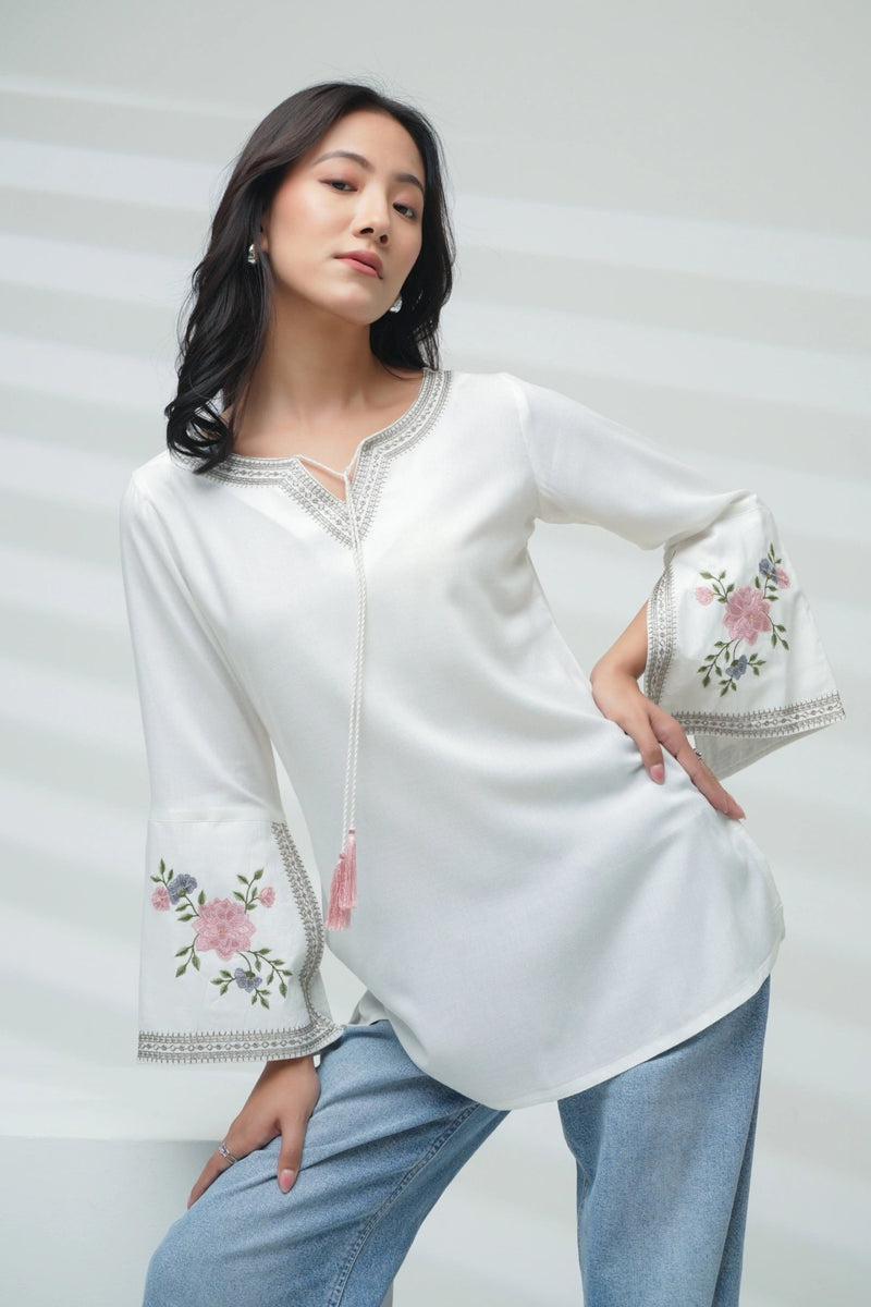 Zuri Embroidered Top- White