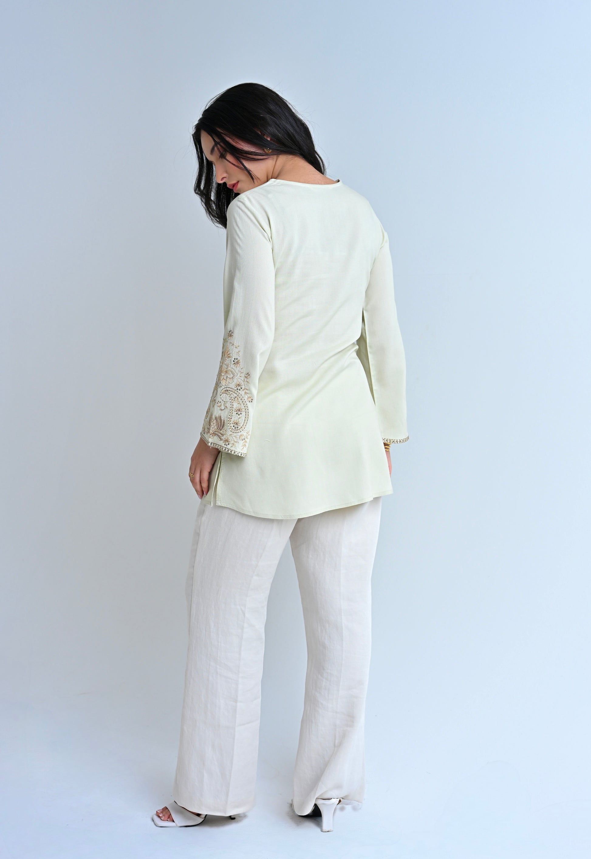Raya Embroidered Top- Ivory