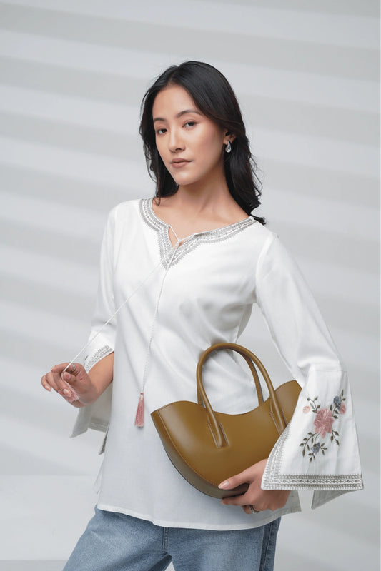 Zuri Embroidered Top – White