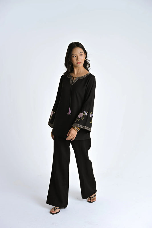 Zuri Embroidered Top- Black