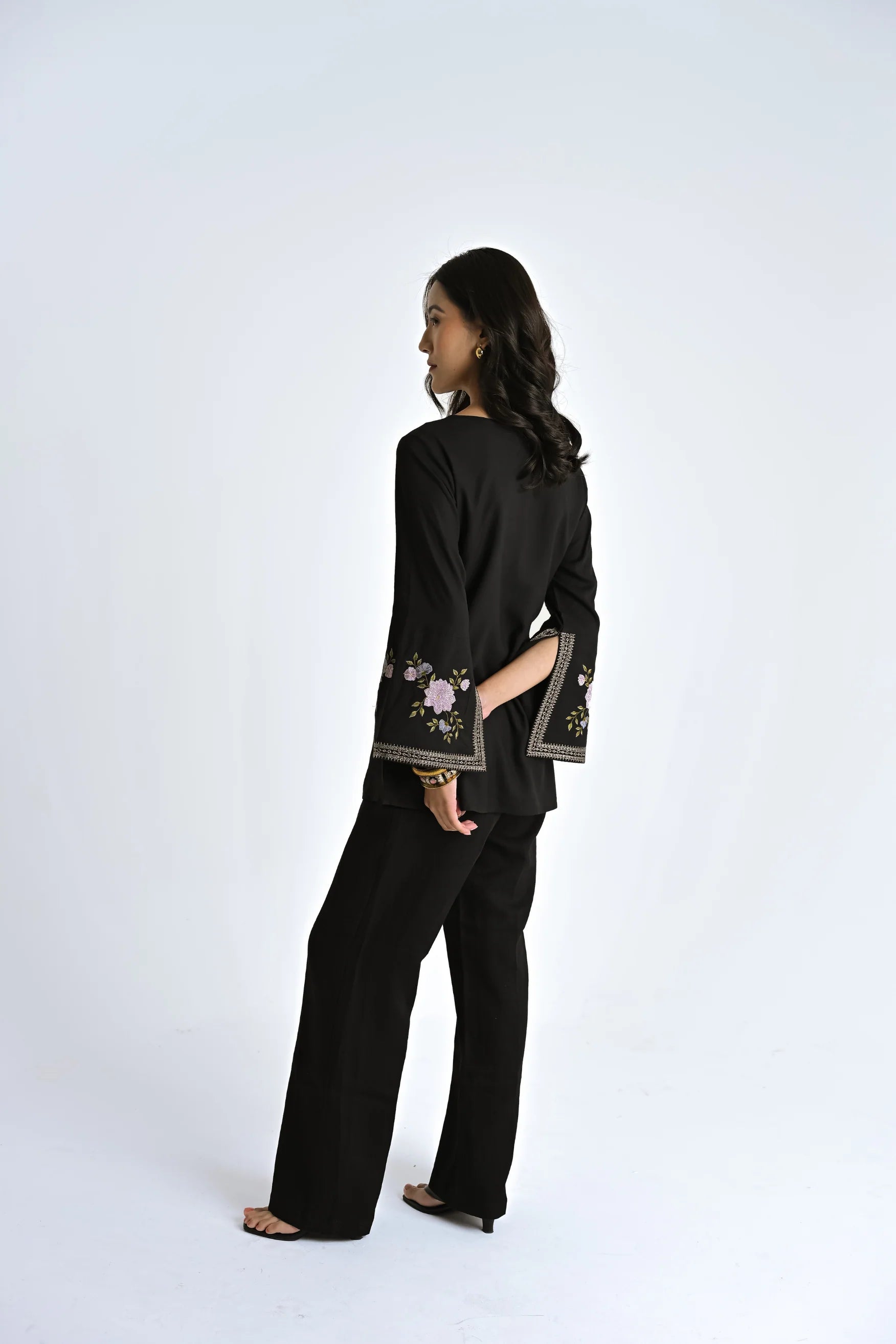Zuri Embroidered Top- Black