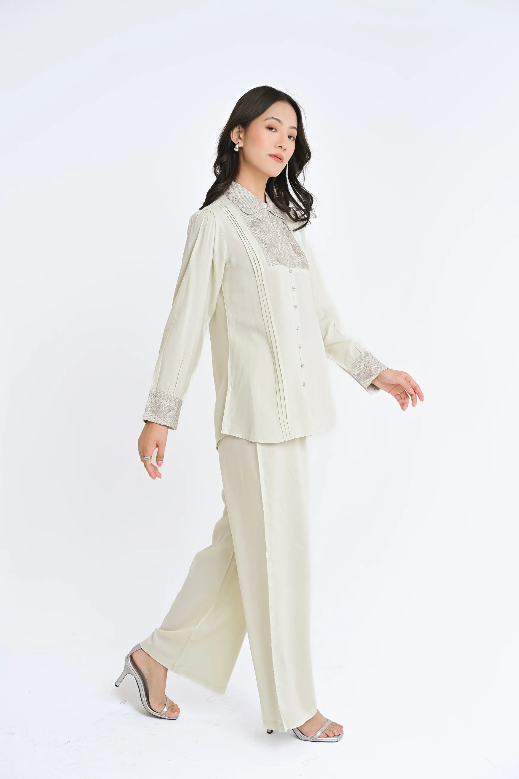 Valencia Embroidered Shirt Top- Ivory