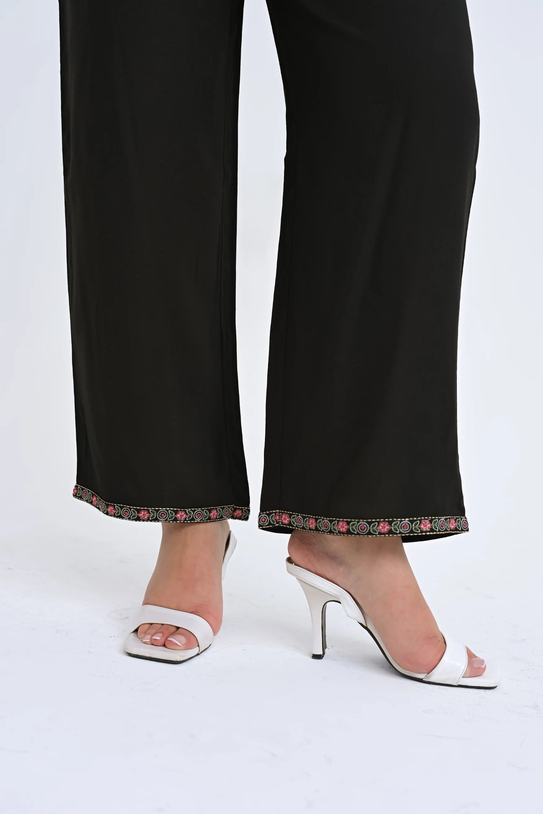 Celine Embroidered Co-ord Set- Black